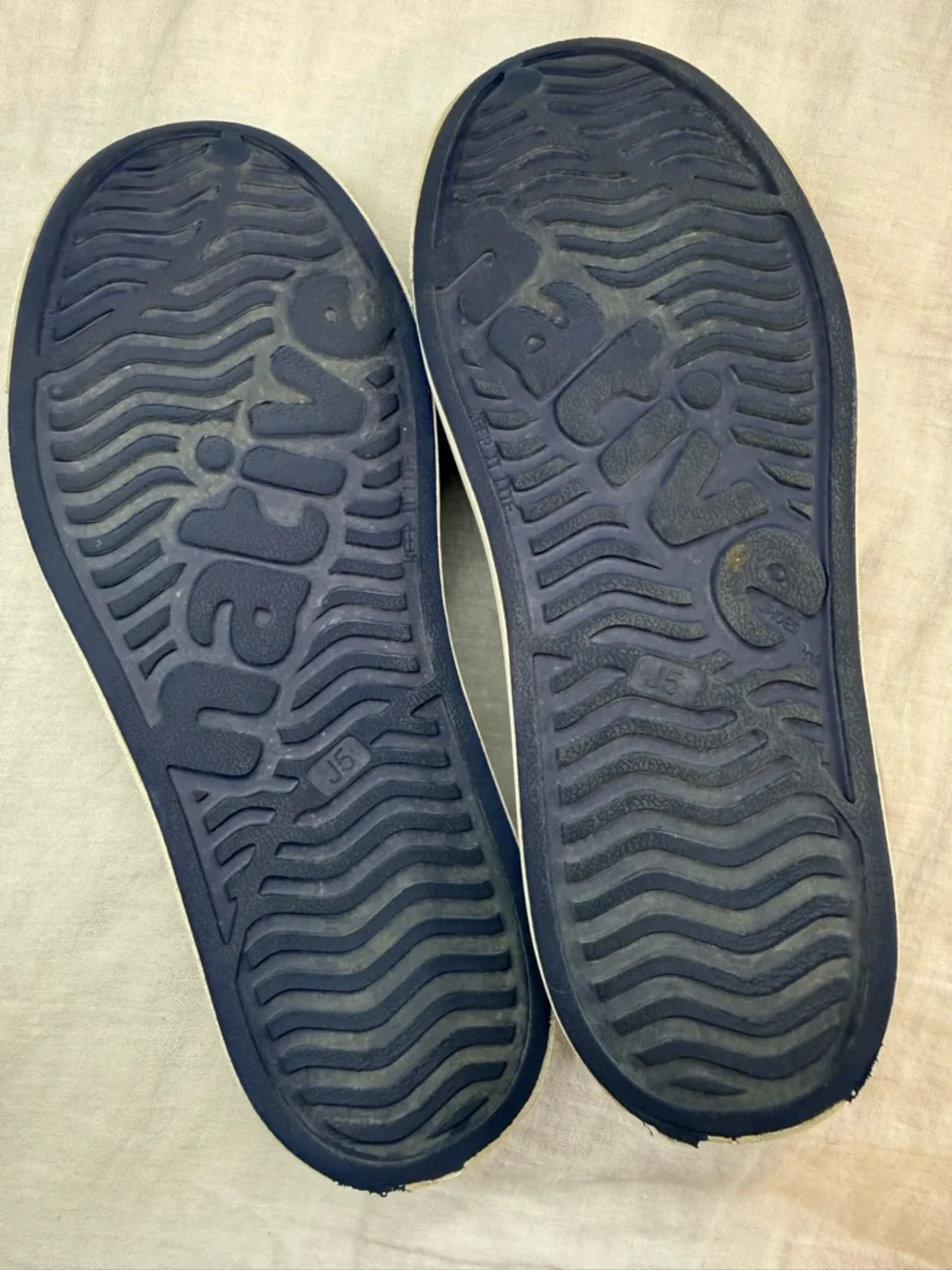 Native Shoes good gently